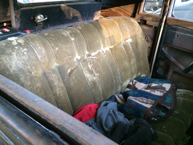 File:1933 Dodge Coupe Interior.jpg